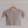 Carica l'immagine nel visualizzatore della galleria, Cardigan neonato 100% puro cashmere Grigio