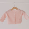 Carica l'immagine nel visualizzatore della galleria, Cardigan neonato 100% puro cashmere Rosa