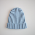 Carica l'immagine nel visualizzatore della galleria, Cappellino in lana a coste
