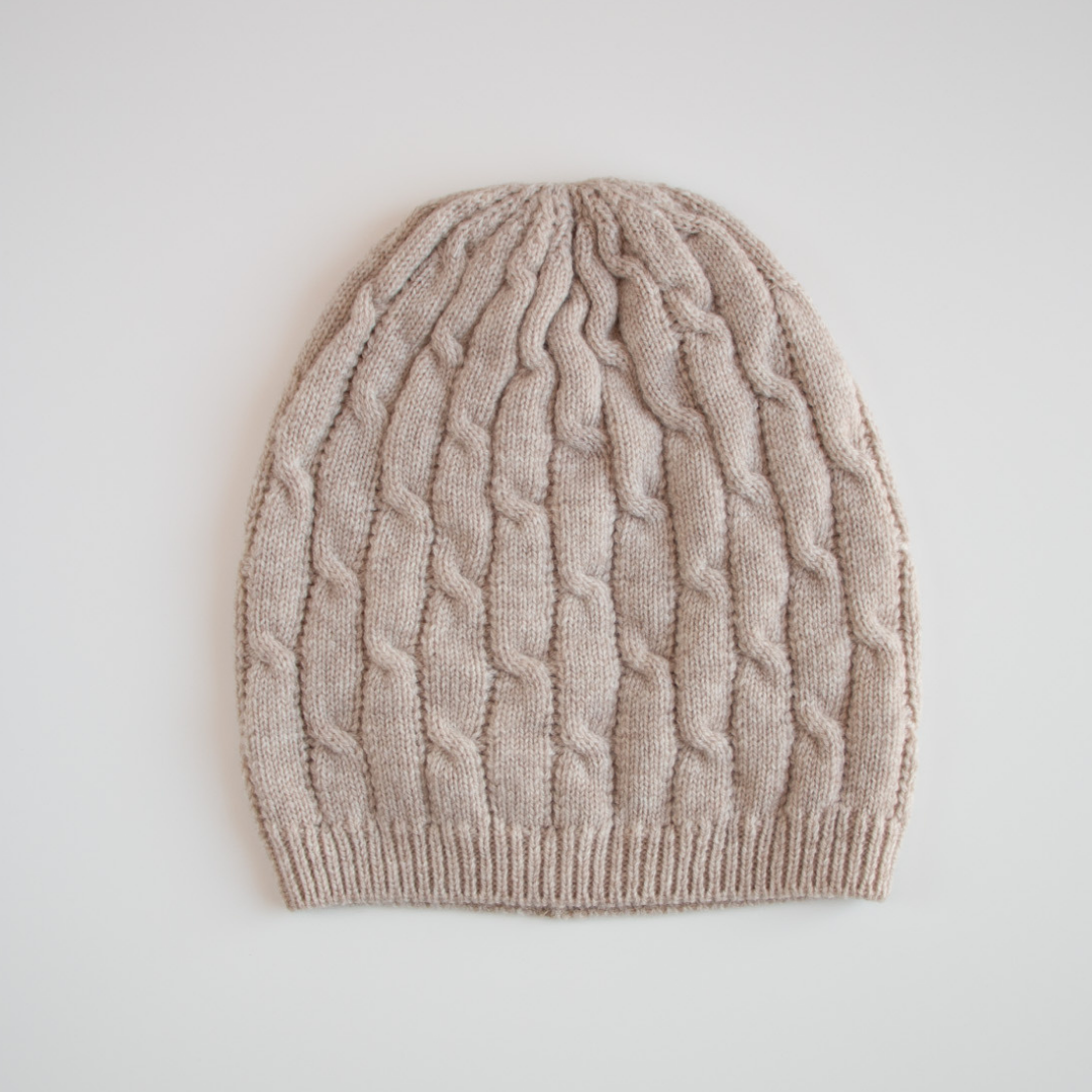 Carded - Wool Cable Knit Hat