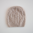 Carica l'immagine nel visualizzatore della galleria, Cappello in lana cardata a trecce
